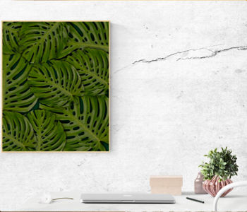 A wall with cracks on it